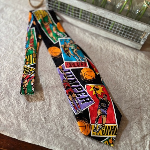 Men’s Addiction Basketball hieroglyphics card style Tie 100% Silk Multi-color. - Picture 3 of 7